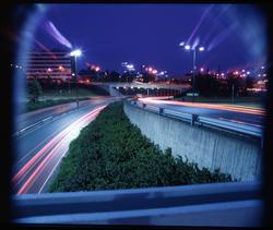 Trafikk og lys om natten reklamefoto Norsk Data