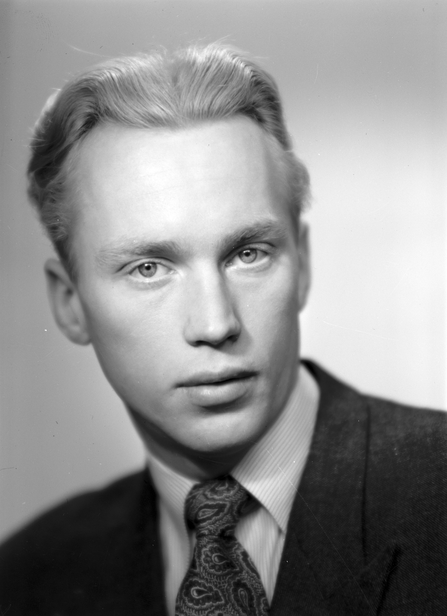 Herr Olov Högberg, Åsagatan 21, Lexe. 12 oktober 1945.