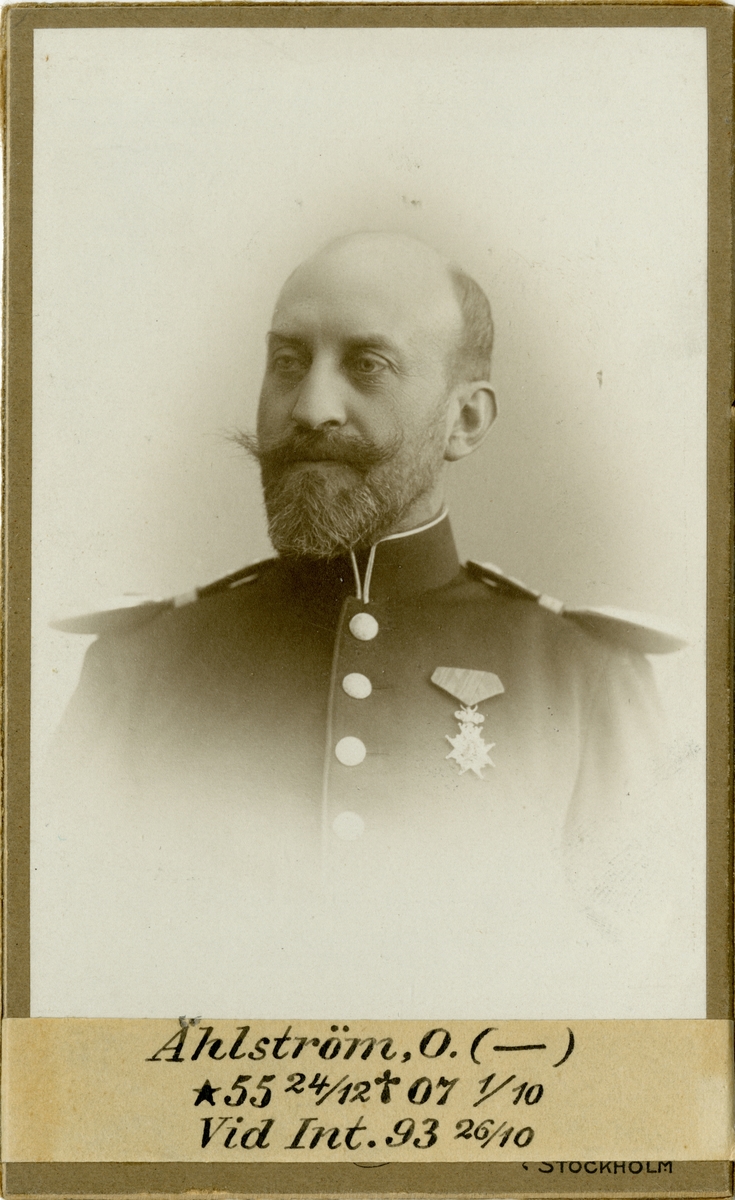 Porträtt av Oscar Ählström, intendent vid Intendenturkåren.