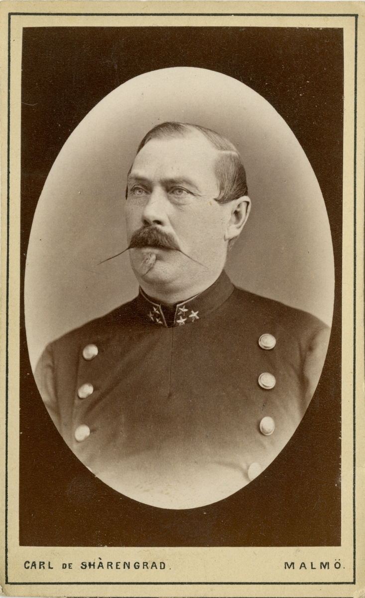 Porträtt av Fabian Wilhelm Rudolf Brunnström, kapten vid Norra skånska infanteriregementet I 24.