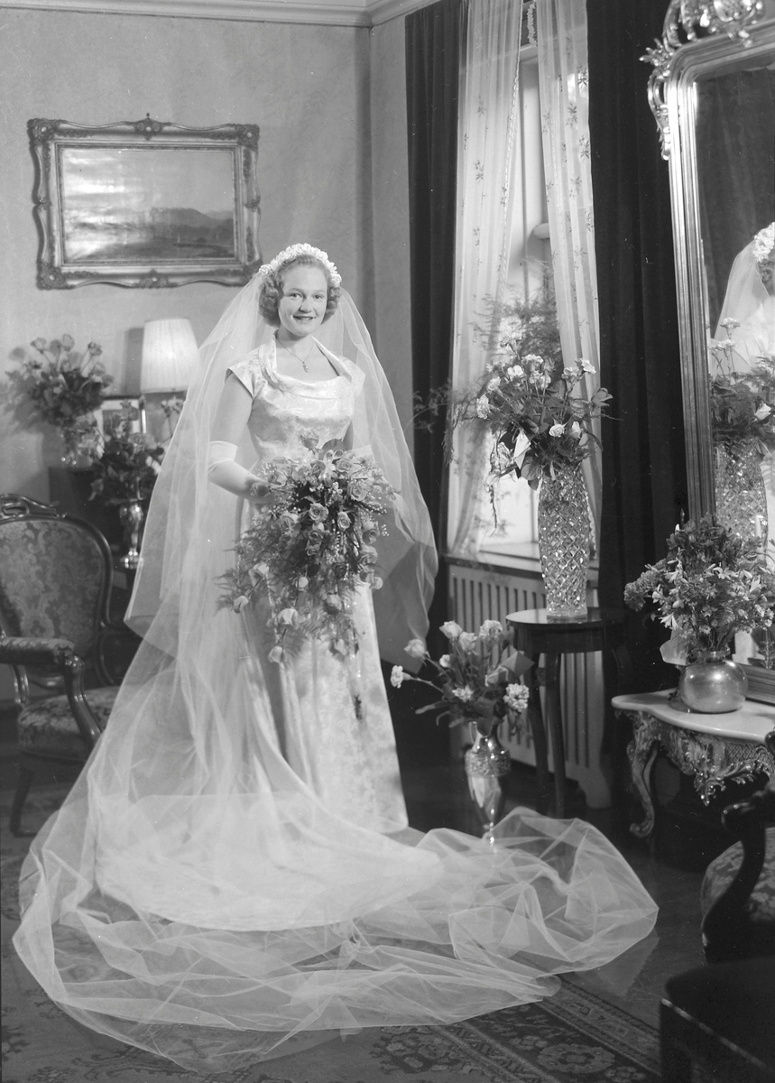 Solveig Schjetne Høy som brud