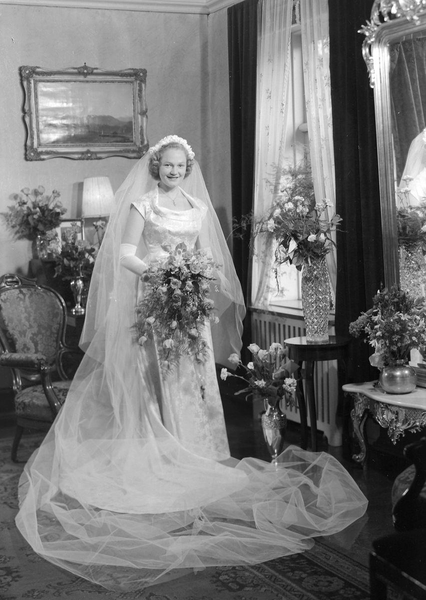 Solveig Schjetne Høy som brud