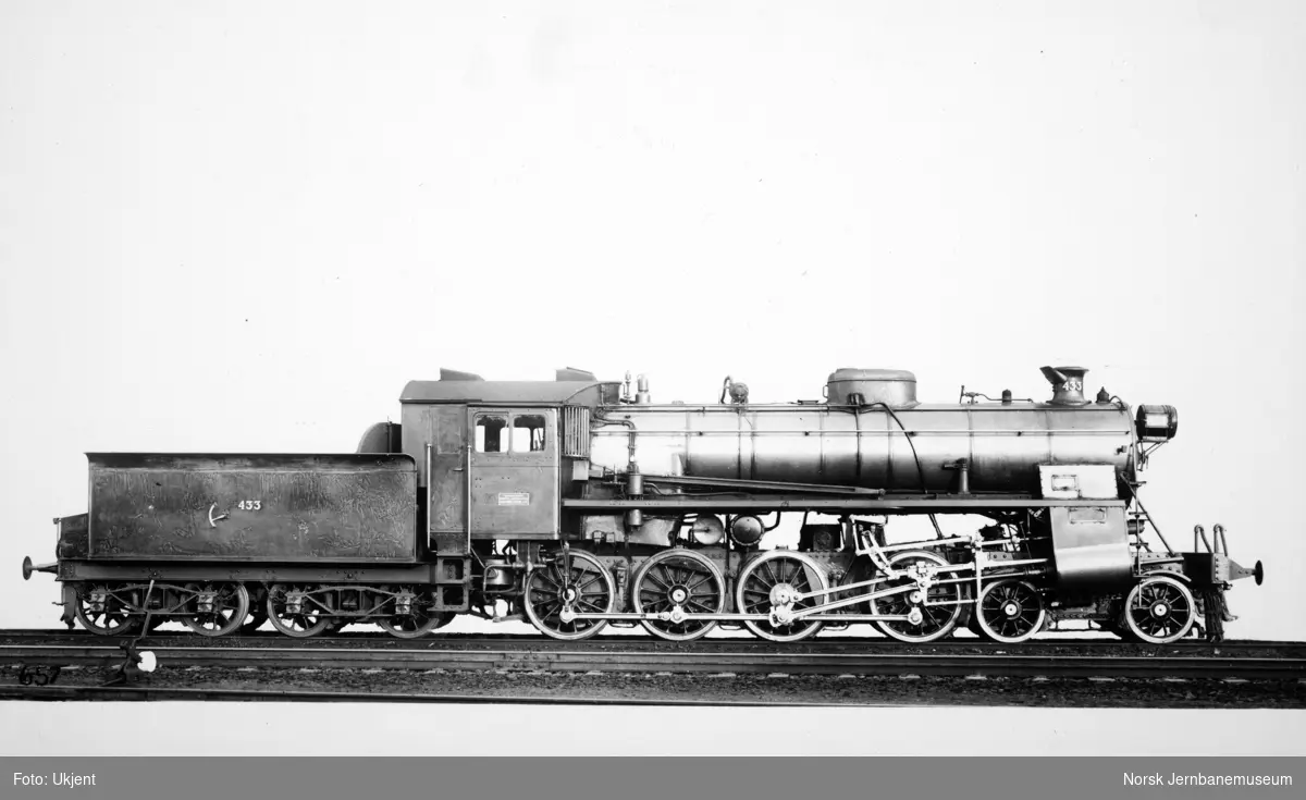 Leveransefoto av damplokomotiv type 26c nr. 433 fra SLM