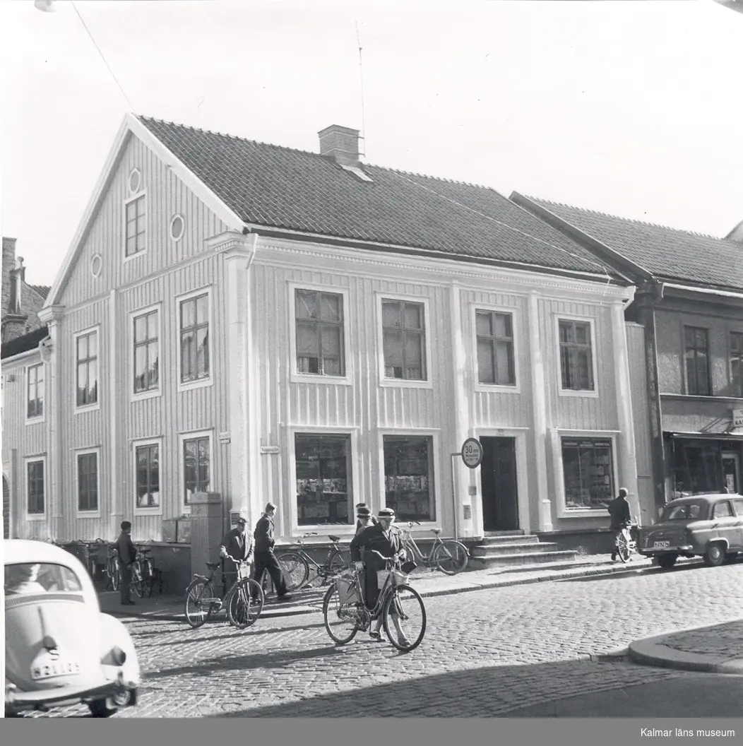 Kullzénska huset i korsningen Kaggensgatan-Norra Långgatan.