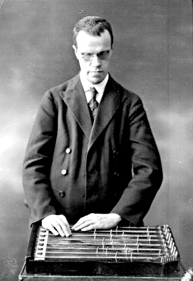 Axel Rosenberg, 1891-1929. Evangelist o sångare. Se boken: 