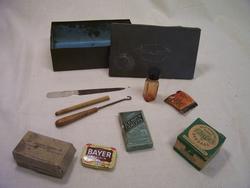 Førstehjelpskrin med innhold