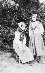 Folldal, Kvinner, bunad, naturforhold, Maria A. Streitlien, 