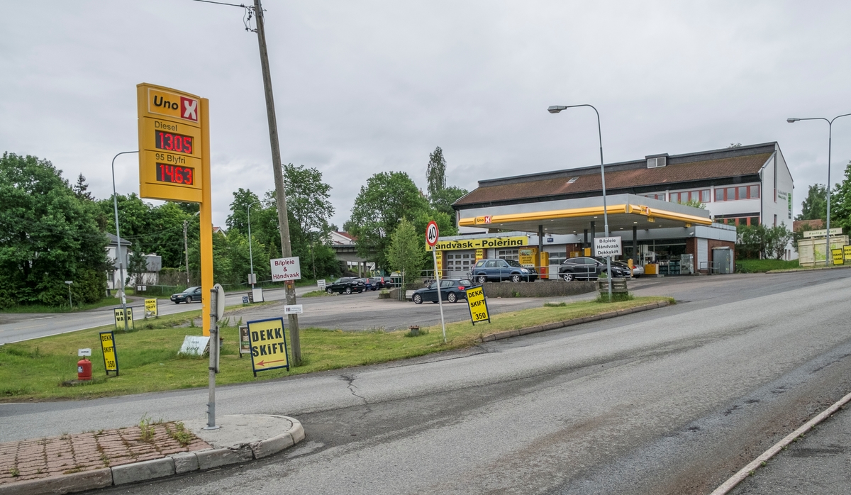 Uno X bensinstasjon Vollsveien Eiksmarka Bærum