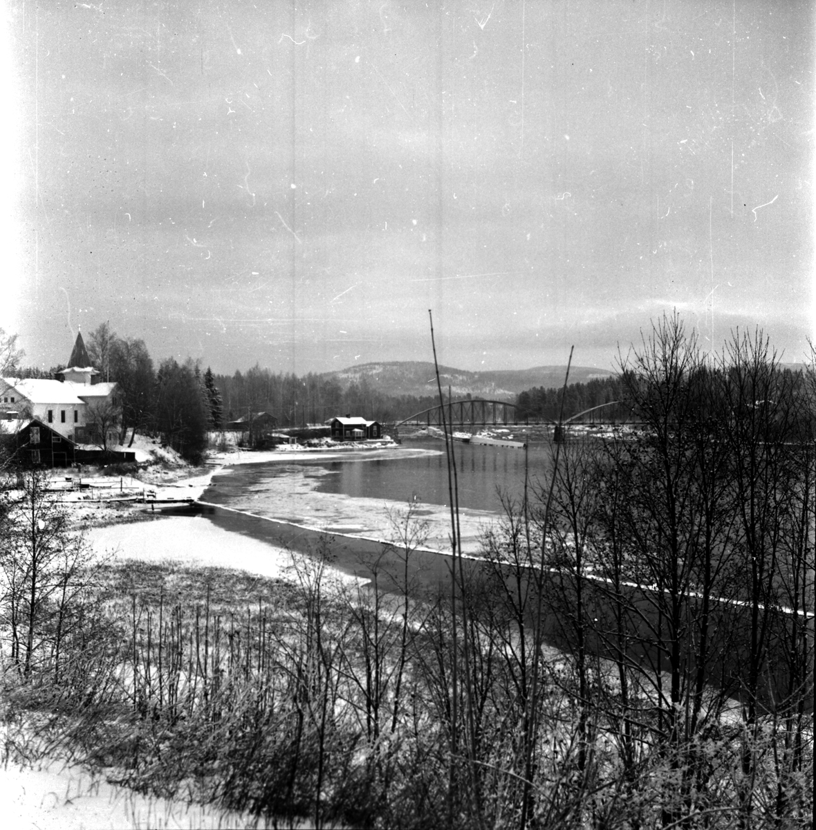 Arbrå,
Vinterbild över Forsbro,
Nov 1954