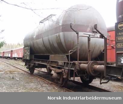 Toakslet tankvogn for transport av ammoniakk.