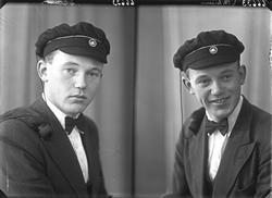 Portrett. Ung mann med studentlue. Bestilt av Fries Stokka. 