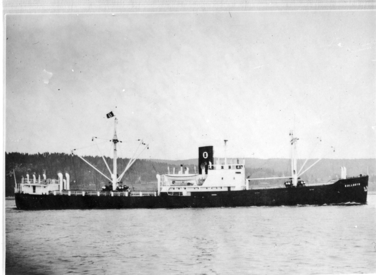 Byggenr. 31 v. Langesund Mekaniske Verksted: Kollbryn
8: "Sakte fart akterover". 
9: "Klar ved winchen".
12: "Kollbryn på slippen 17.5.1951".
13: "Kollbryn ved kaien 24.3.1951".