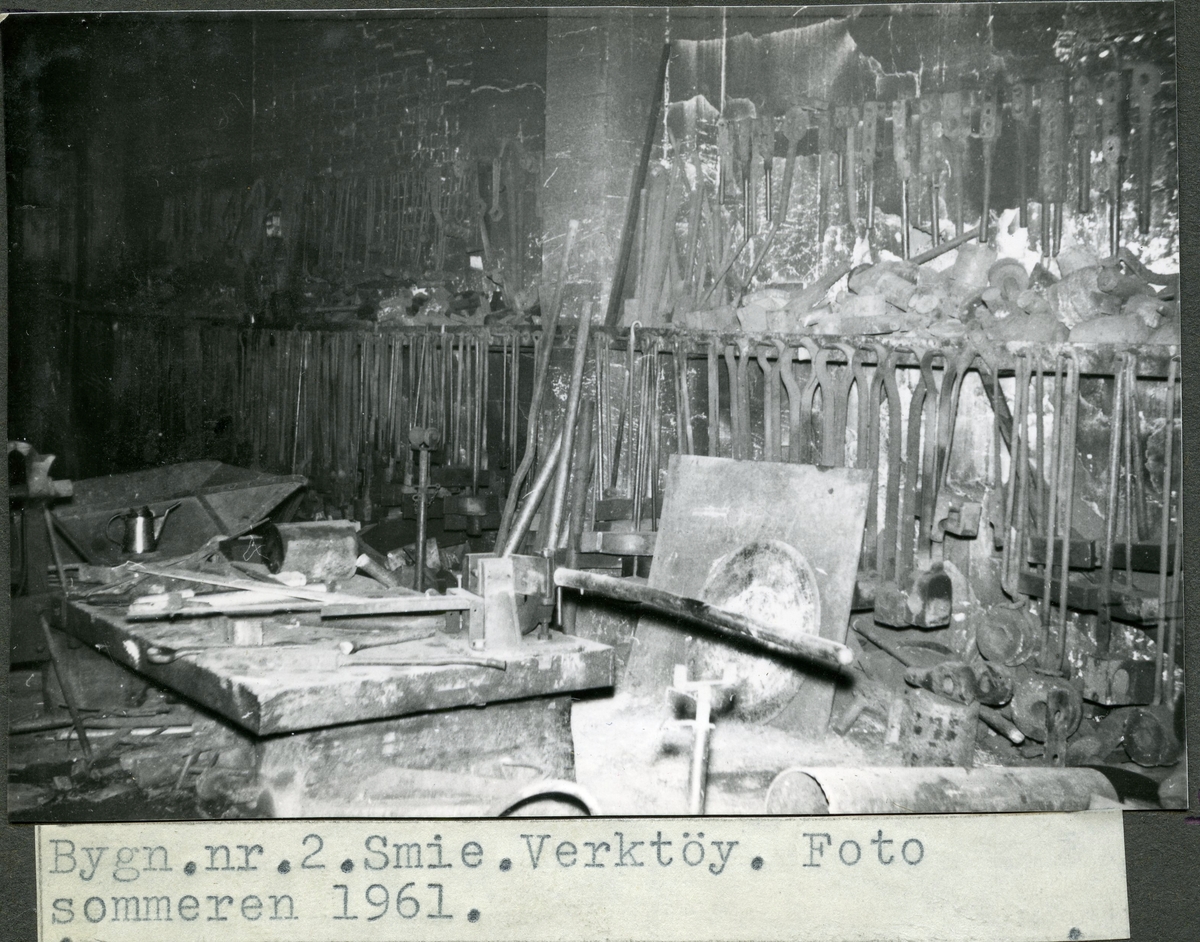 Bygg nr. 2 - I ved LMV