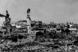 Kristiansund i ruiner 1940. Nordmøe museums fotosamling