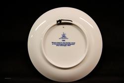 Asjetter med minne motiv