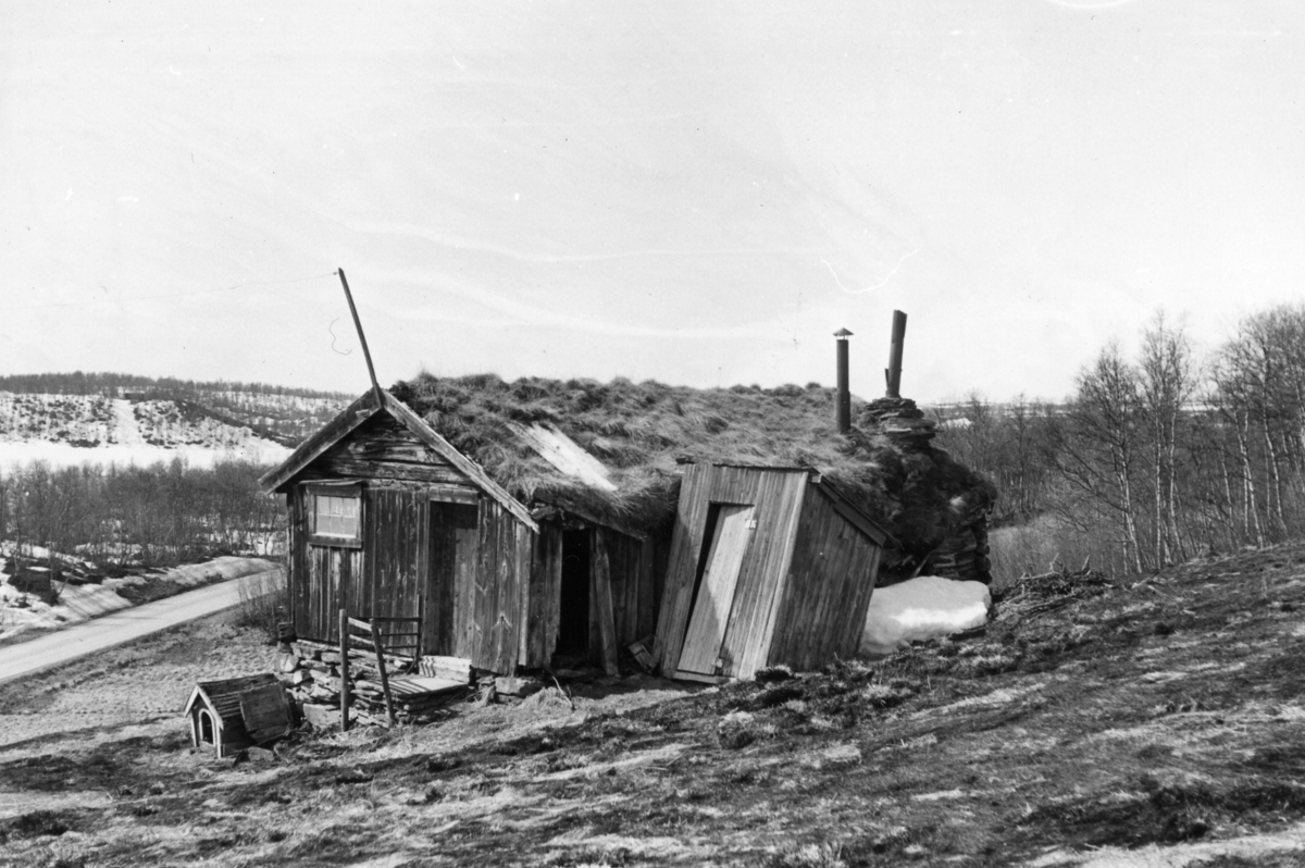 Gårdsanleggene Mattisvollen vestre og østre i Djupsjølia, Røros