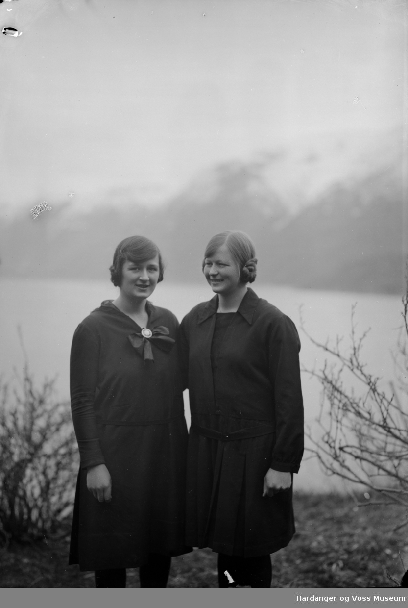 Gurid N. Hallanger og Anna Charlotte Wallevik