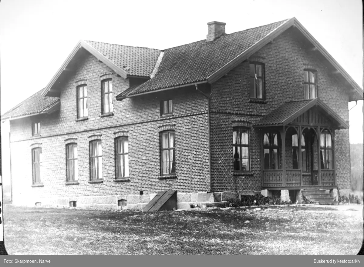 Vestbygda skole i Røyken