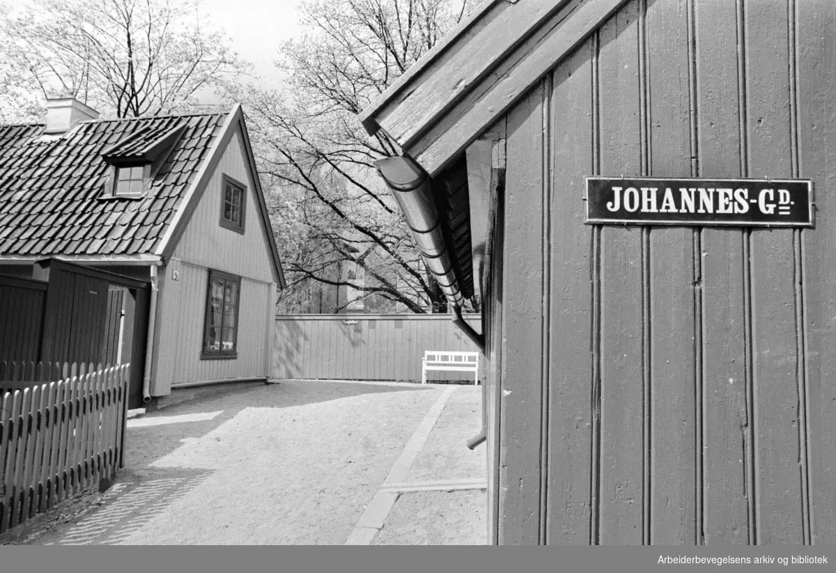 Bygdøy. Folkemuseet. Fra Enerhaugen. Mai 1969