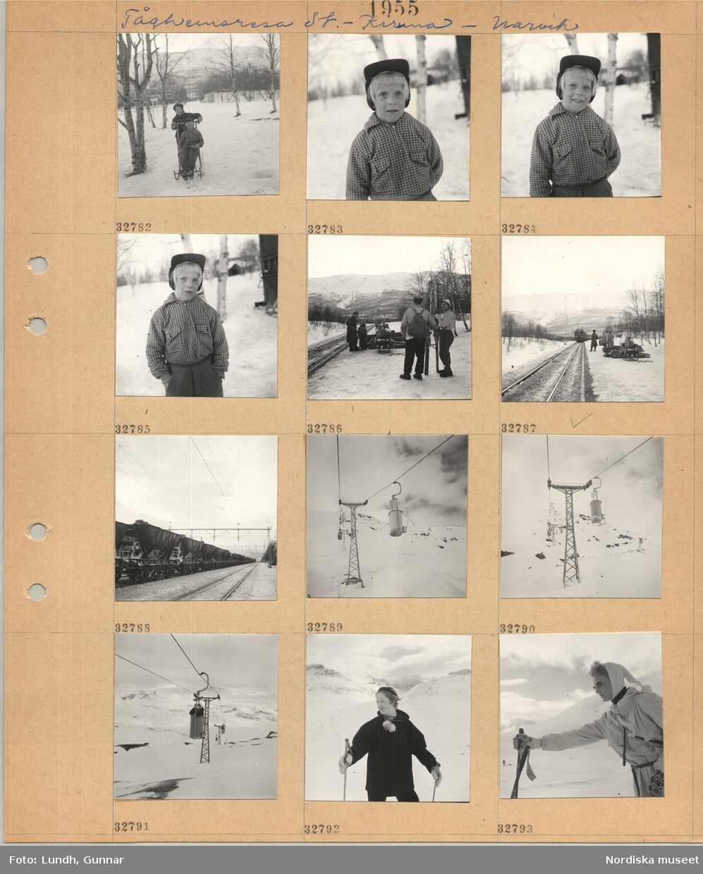 Motiv: Tåghemsresa St. - Kiruna - Narvik ;
Två barn på sparkstötting i ett snötäckt landskap, porträtt av ett barn, människor står vid ett järnvägsspår på en station, godsvagnar lastade med järnmalm, en linbana, människor åker i en linbana, porträtt av en kvinna med skidstavar.