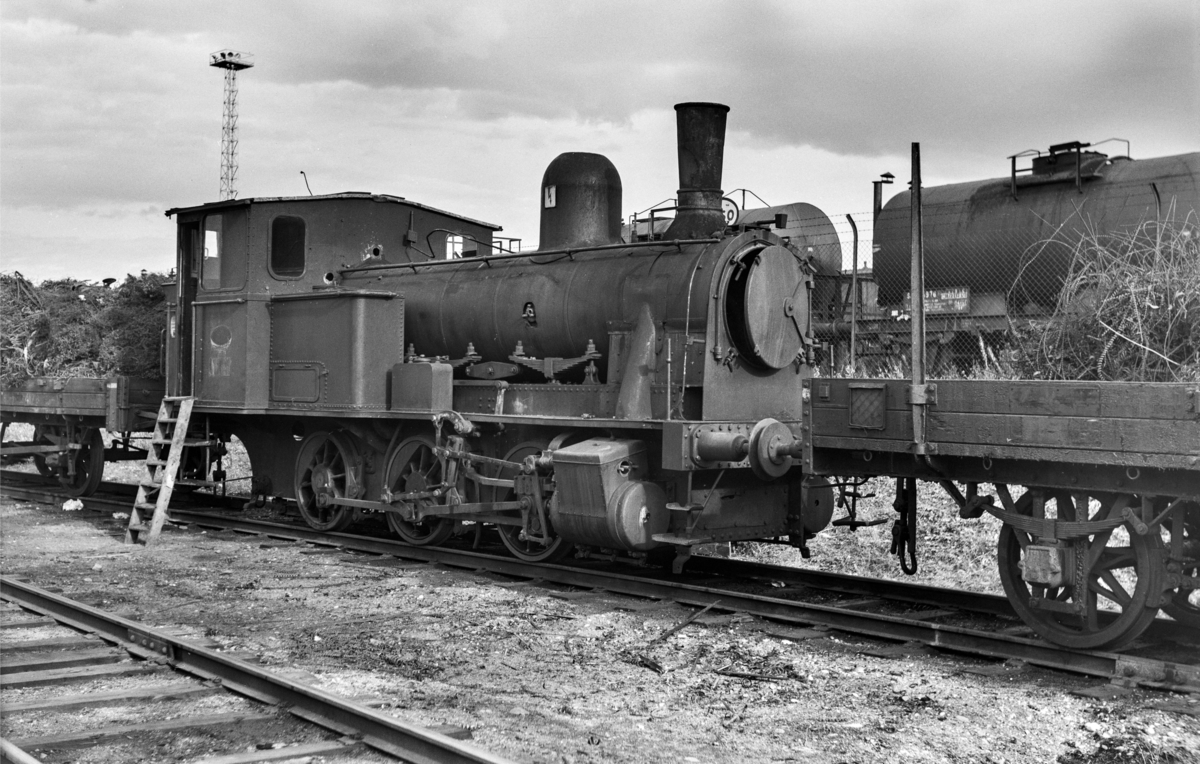Utrangert damplokomotiv type 43a nr. 91 på Marienborg.