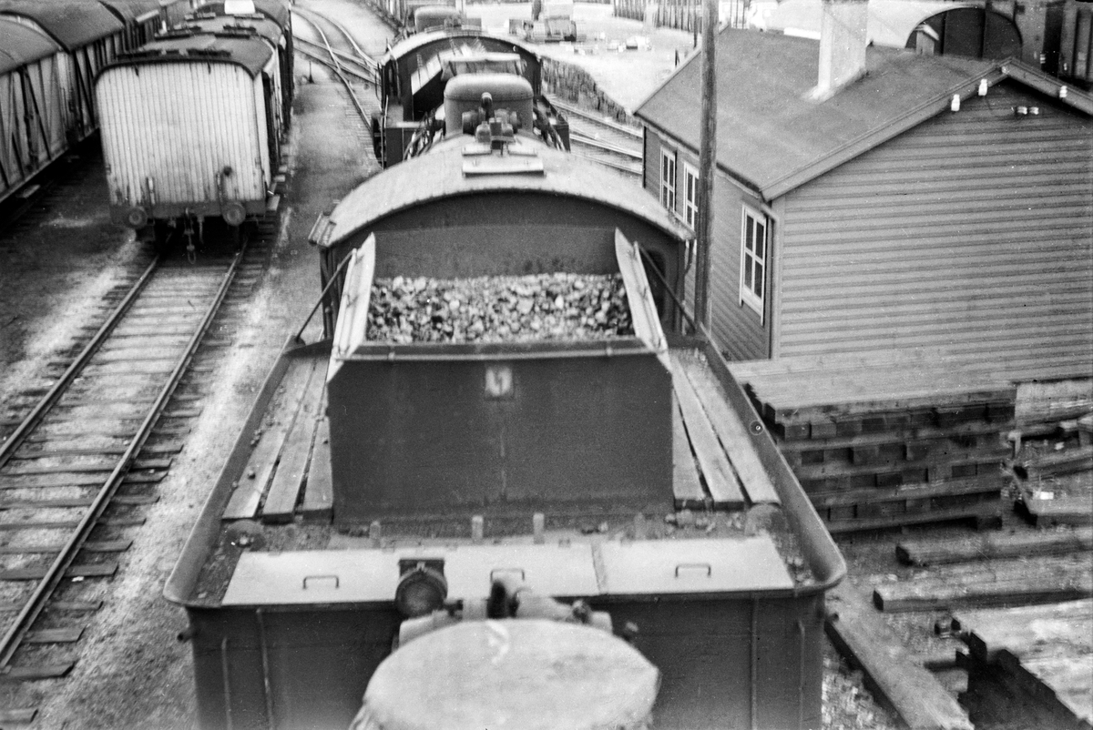 Hensatt damplokomotiv type 39a nr. 170 på Bergen stasjon.