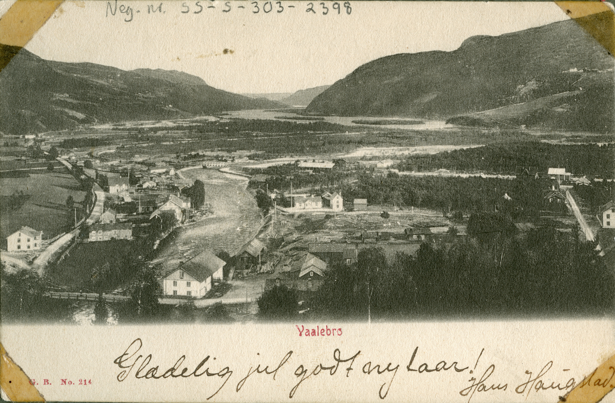 Repro: Utsikt over Ringebu, Vaalebro, bebyggelse, bru, postkort.