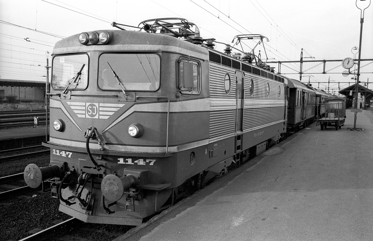 Statens Järnvägar, SJ Rc4 1147. Ett dygn med ett RC-lok.