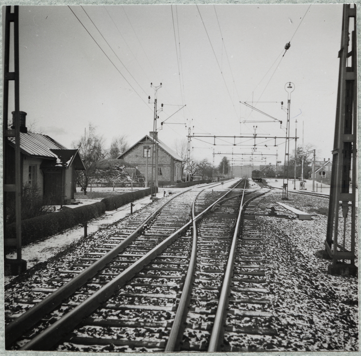 Järnvägsövergång vid Norra Vram S:a på linjen mellan Åstorp och Billesholm.