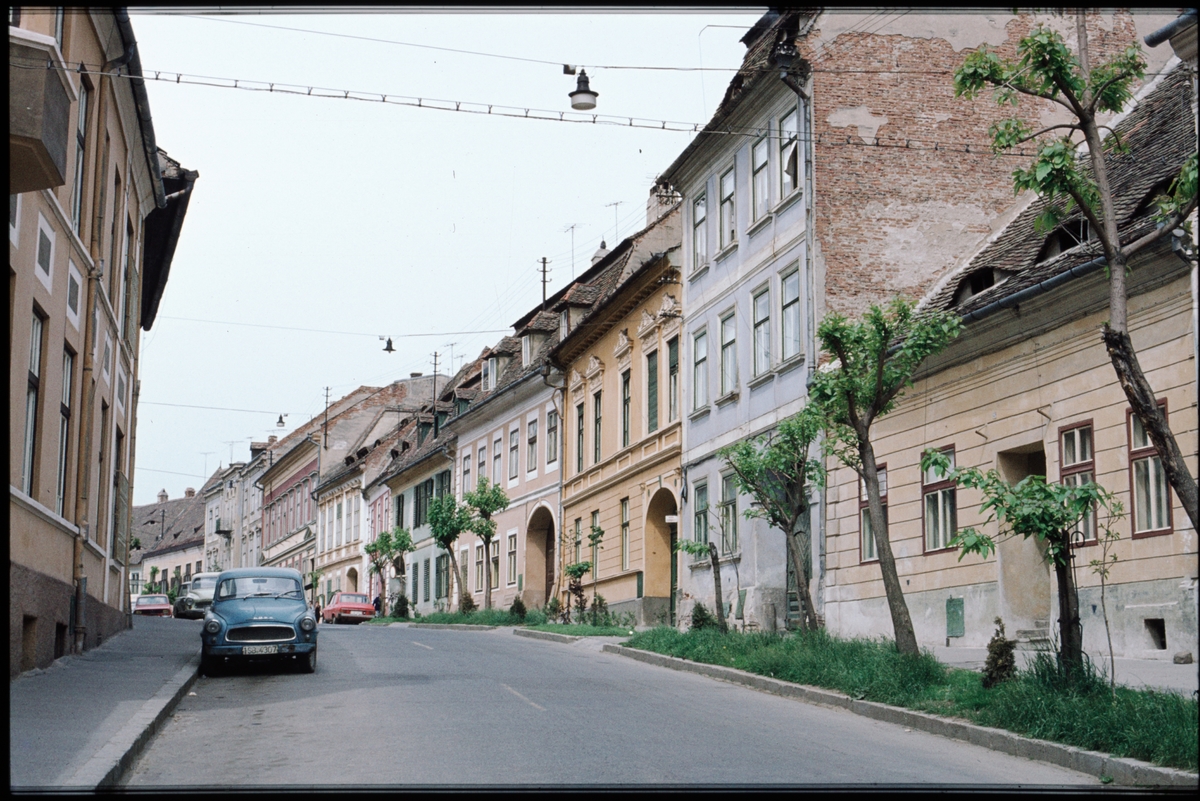 En stadsgata i Rumänien.