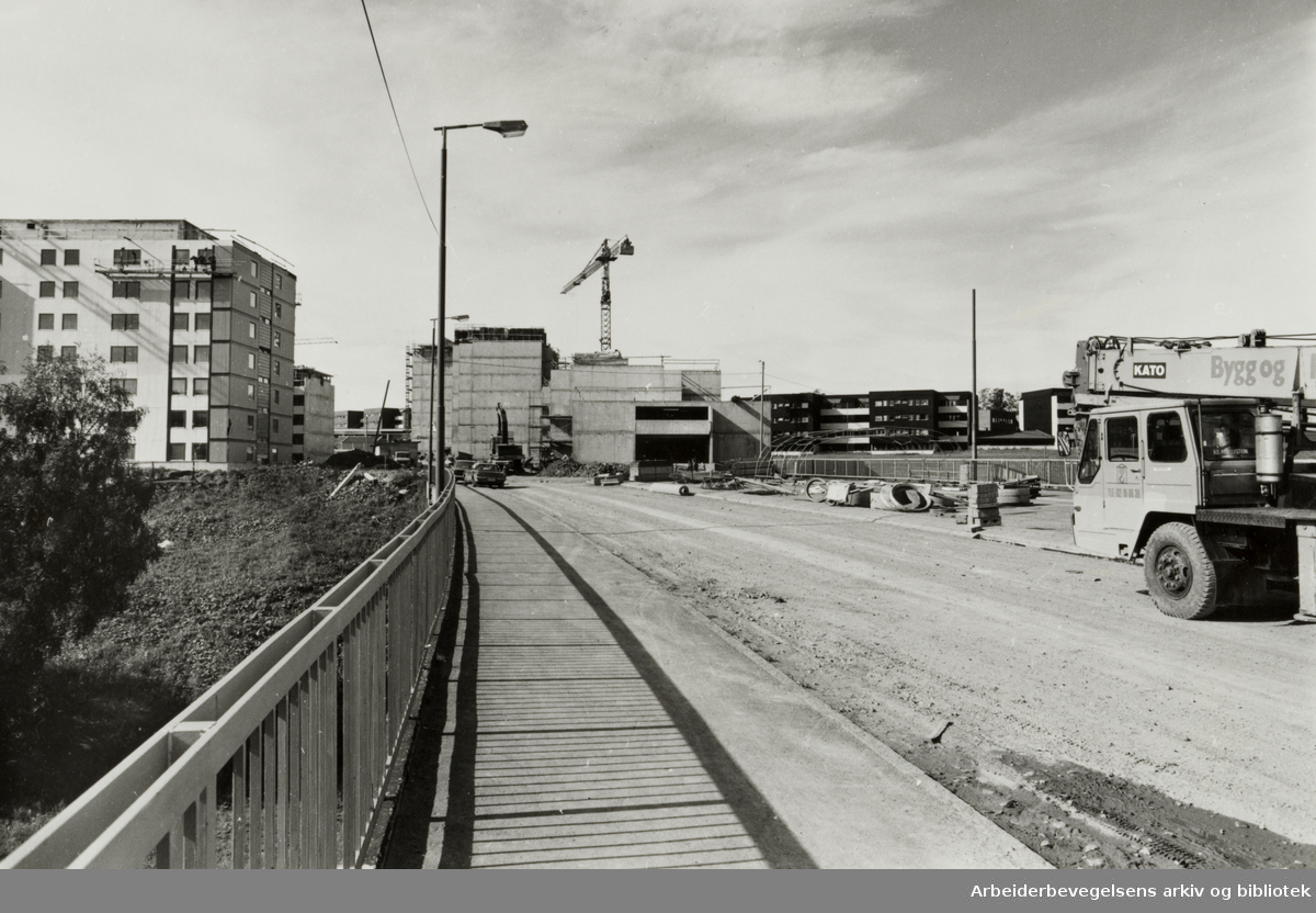 Furuset. Det nye Furuset sentrum. Oktober 1979
