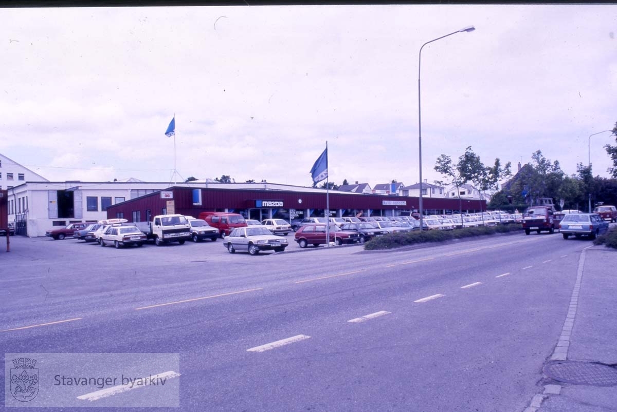 Bilforretning i Hillevåg