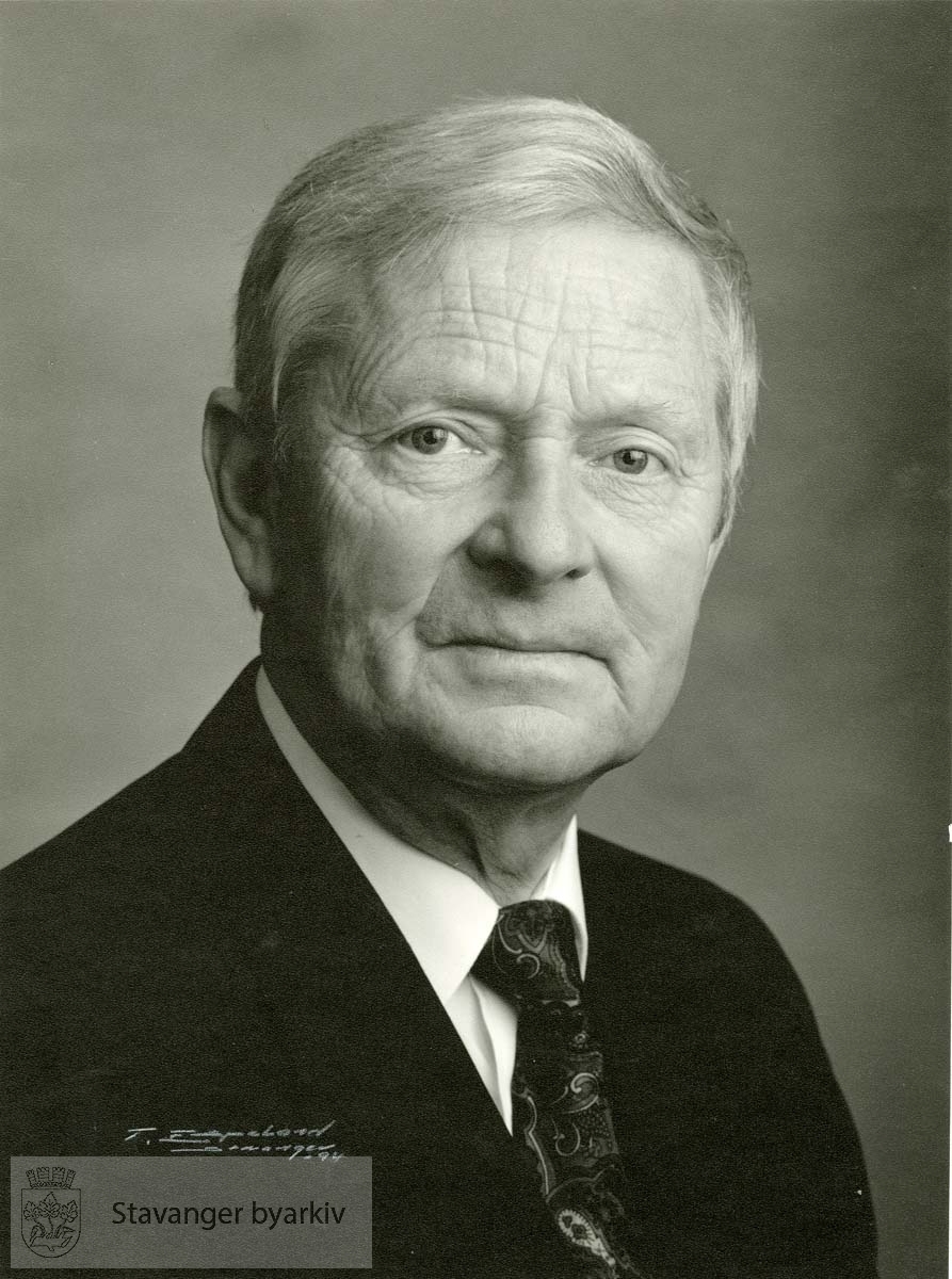 Hilmar S. Egeli, boligsjef 1983-1996