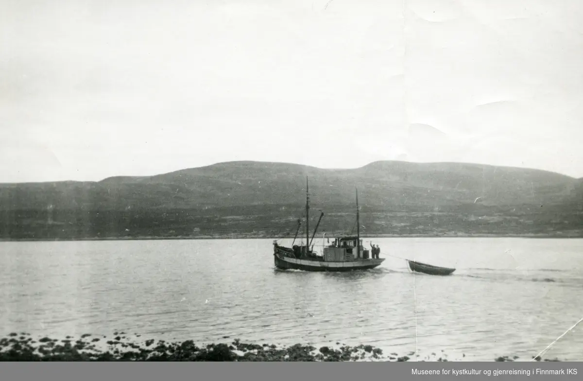 M/k "Terje" i Lafjorden. Etter 1945.