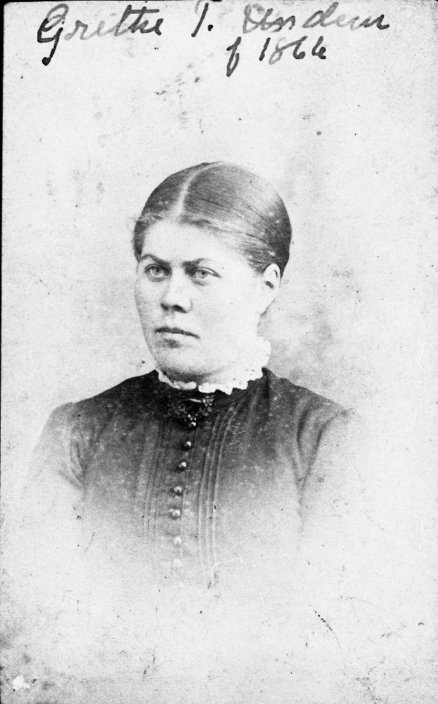 Grete Marie Undem (1866 - ), g.m. Ola Tjåland. Ho er søster til Arnt og Torkel Undem.