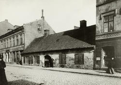 Møllergata skole er eldste folkeskole i Norge. Ca. 1870.