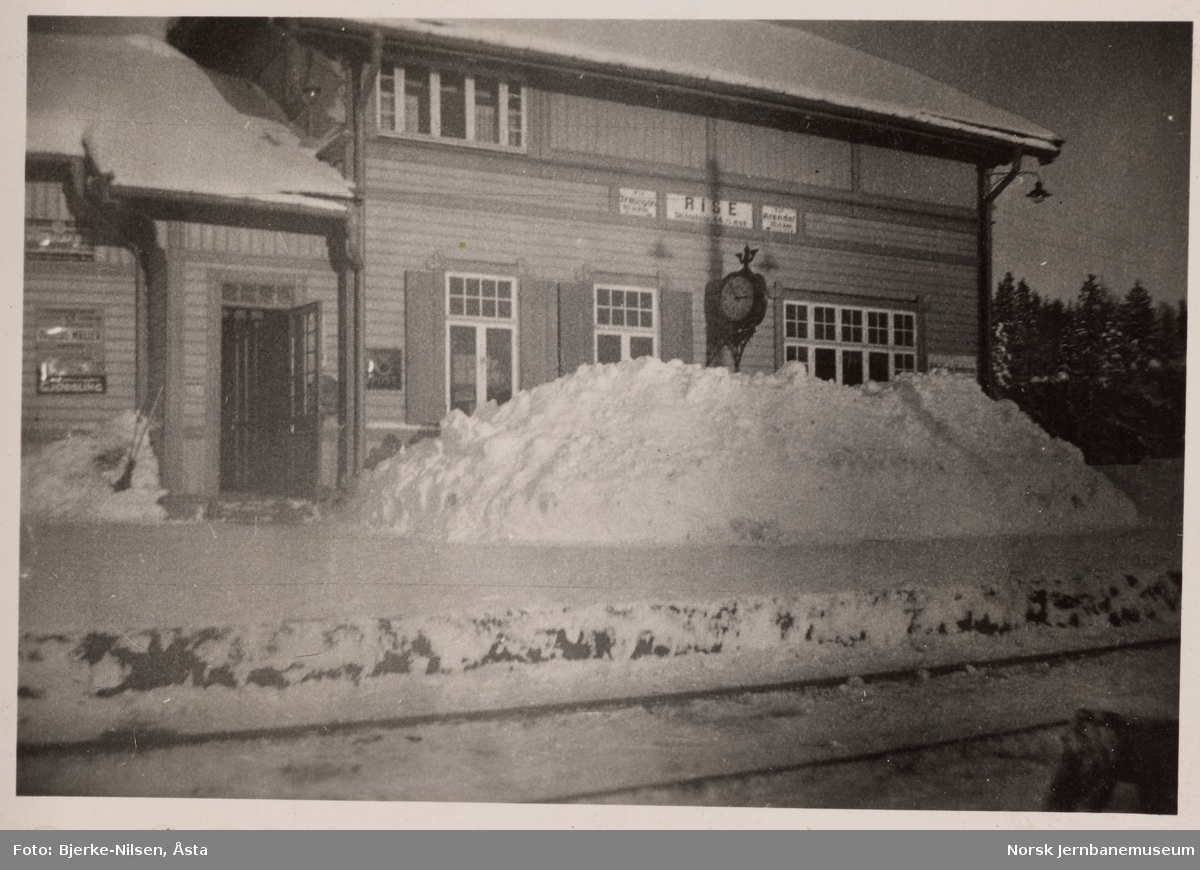 Rise stasjon vinteren 1948