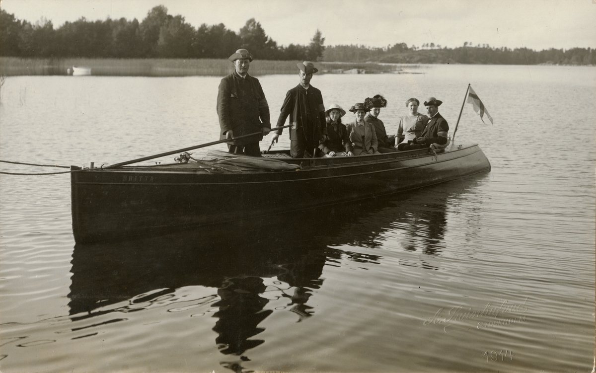 Landstormens mobilisering 1914, i båten Britta.