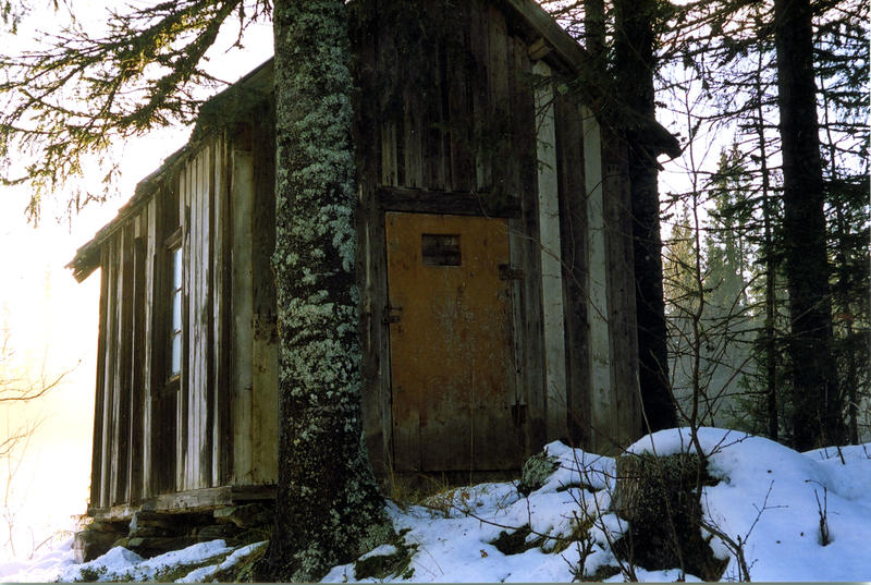 The last house standing after the “Fredrikstad Traveler Village” was vacated.