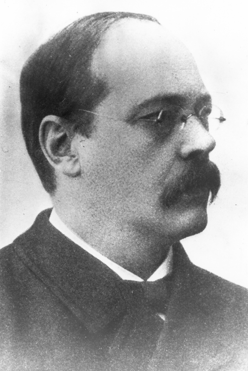 Kronofogde Atle von Rehausen, socialistdomen i Hudiksvall.