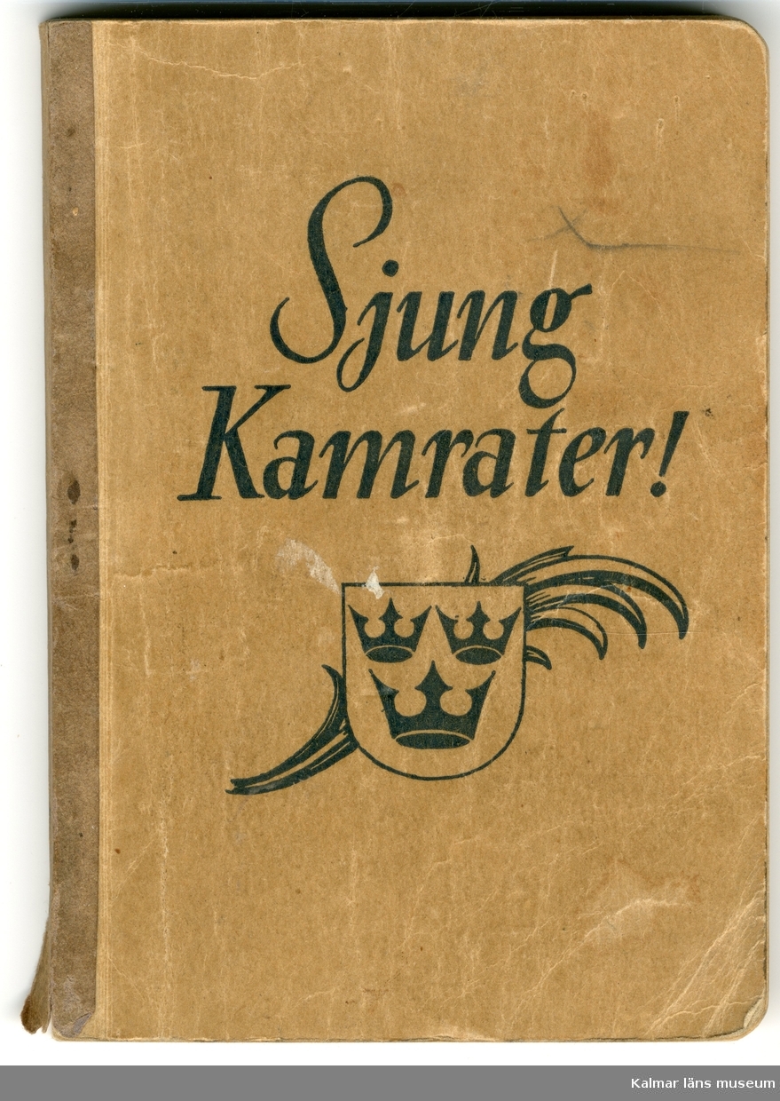 KLM 46117:7 Sånghäfte. 160 sidor med 100 stycken sångtexter, Utgiven av Elkan & Schildknecht, Emil Carelius Kungl. Hovmusikhandel, Stockholm. Tryck: Emil Kihlströms Tryckeri A.-B., Stockholm 1941.