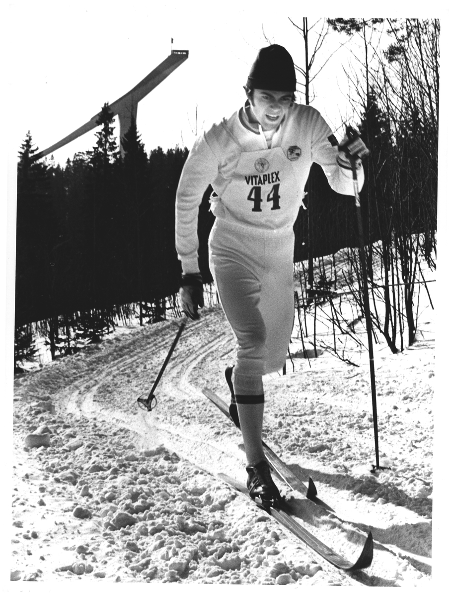 15 km jun. Svensk triumf på 15 km jr. Erik Wäppling