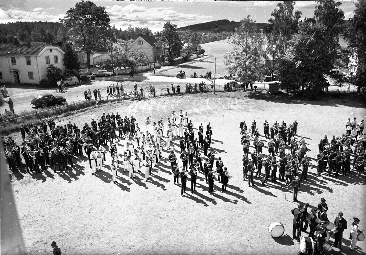 Korpsstevne ved Vilberg skole.