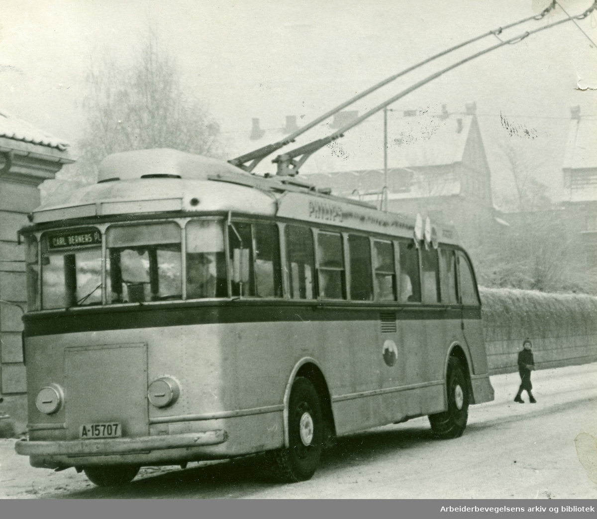 Trolleybuss fra Oslo Sporveier,.desember 1943