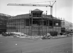 Nesset Sparebank under bygging.