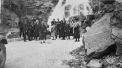 Eresfjord Husmorlag på tur til Trollstigen.....