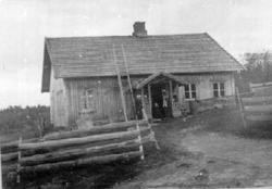 Ukjent småbruk. Helgøya.