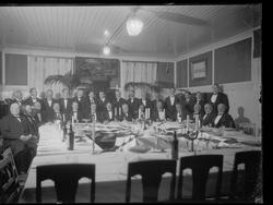 Avskjedsfest for Torfinn Natrud i bridgeklubben Blott til Ly