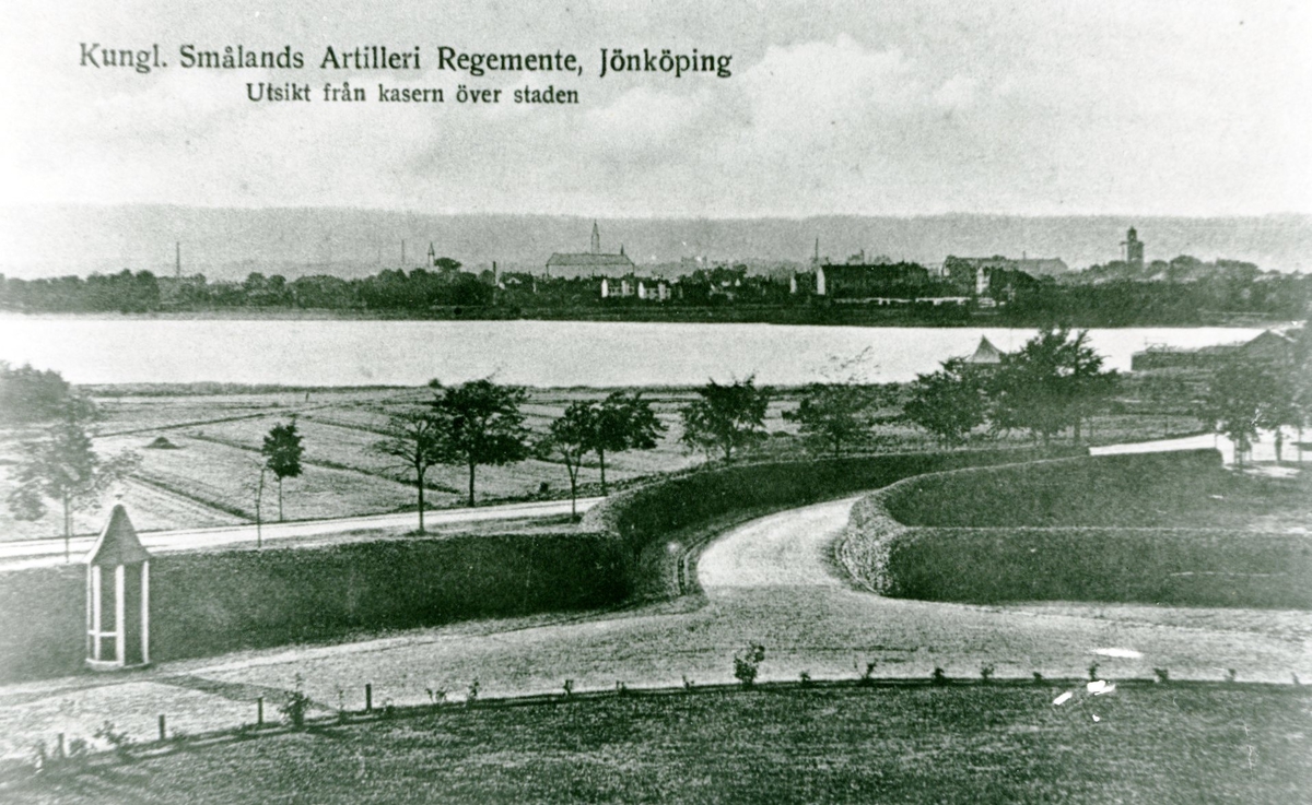 Utsikt mot Jönköping från uppfarten mot kasern (valvet) A6.