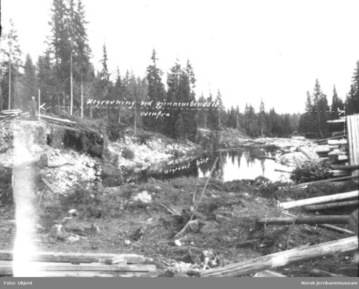 Brudd i Bergsbu dam i Brumund elv 13. mai 1925